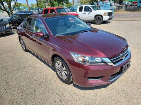 2013 Honda Accord for sale at DANNY AUTO SALES in Dallas TX