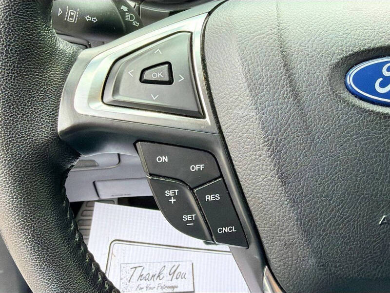 2020 Ford Edge SEL