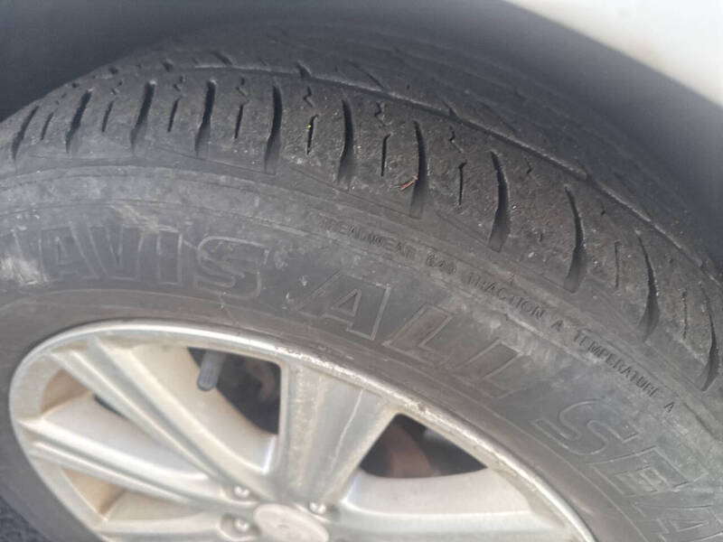 2011 Subaru Legacy 2.5i Premium