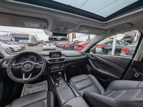 2017 Mazda MAZDA6 Touring