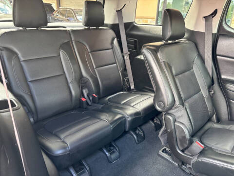 2017 GMC Acadia SLT-1