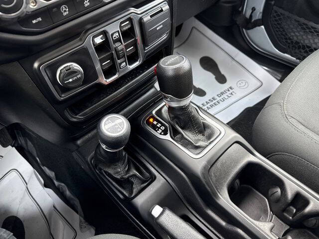 2022 Jeep Gladiator Willys