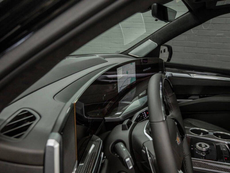 2025 Cadillac Escalade-V