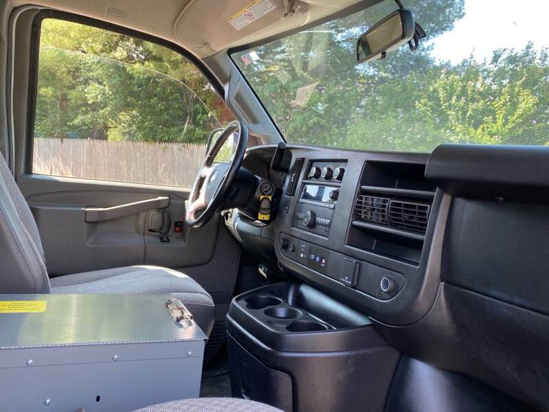 2017 Chevrolet Express 2500