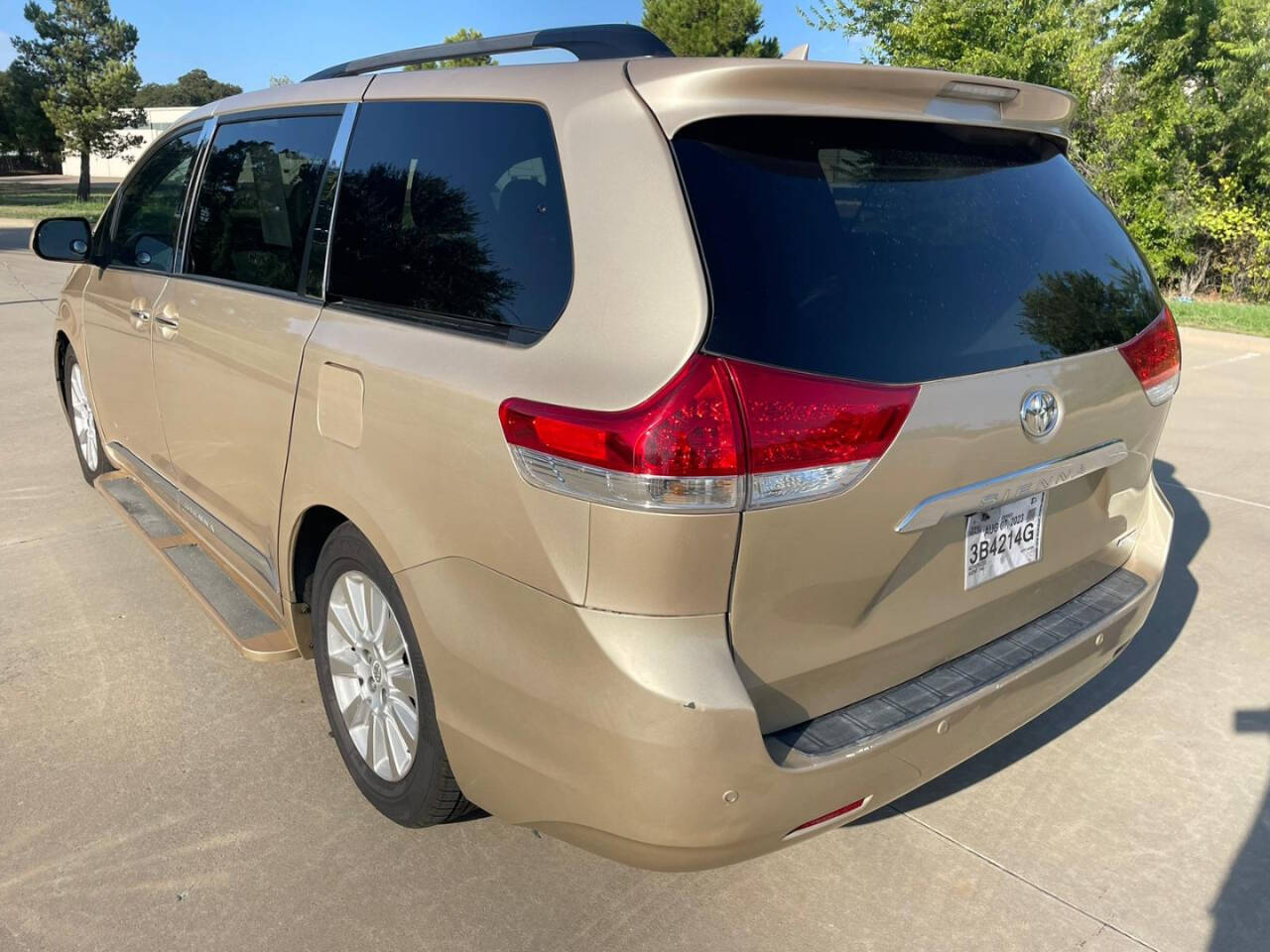 2011 Toyota Sienna for sale at Auto Haven in Irving, TX