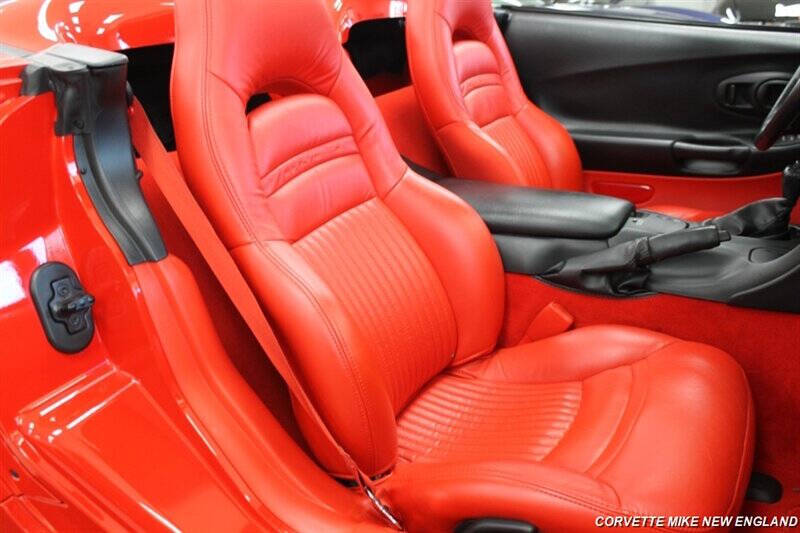 2004 Chevrolet Corvette