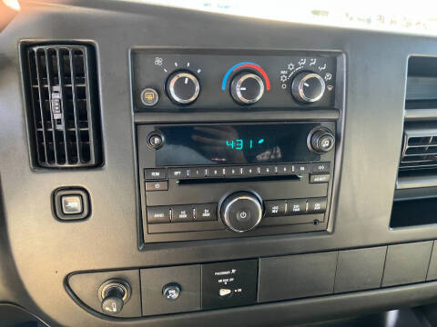 2011 Chevrolet Express LT 3500