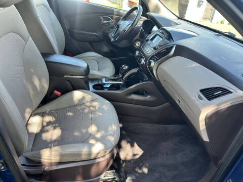 2014 Hyundai Tucson SE