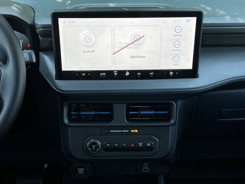 2025 Ford Maverick Lobo