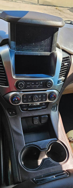 2015 Chevrolet Suburban LT