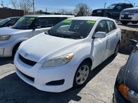 2009 Toyota Matrix for sale at AA Auto Sales in Independence MO