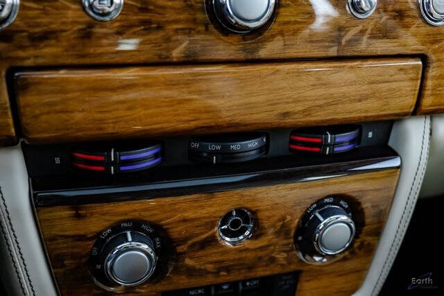 2014 Rolls-Royce Phantom