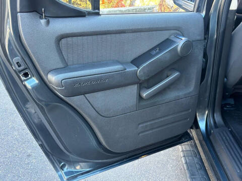 2010 Ford Explorer Sport Trac XLT