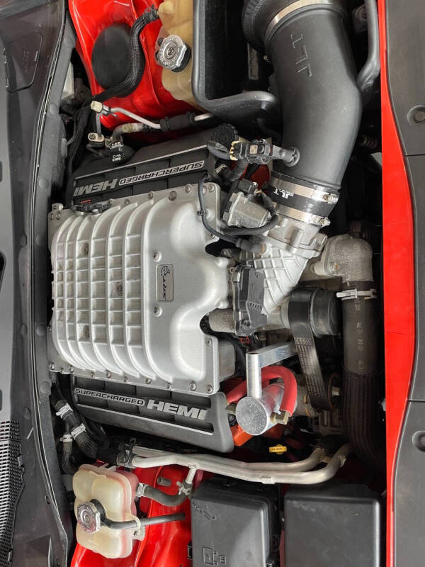 2016 Dodge Charger SRT Hellcat