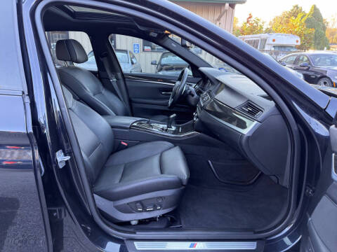 2013 BMW 5 Series 550i