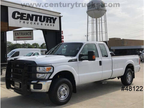2016 Ford F-250 Super Duty for sale at CENTURY TRUCKS & VANS in Grand Prairie TX