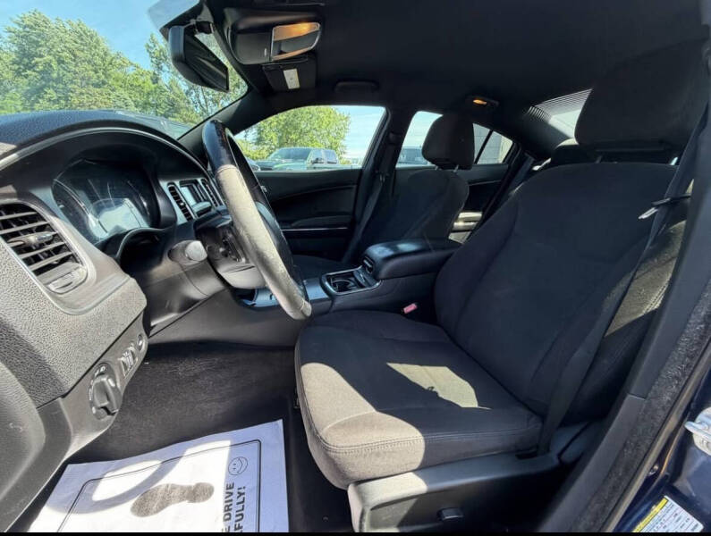 2013 Dodge Charger SE