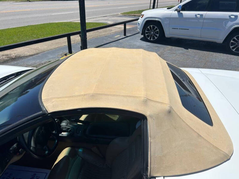 2004 Chevrolet Corvette
