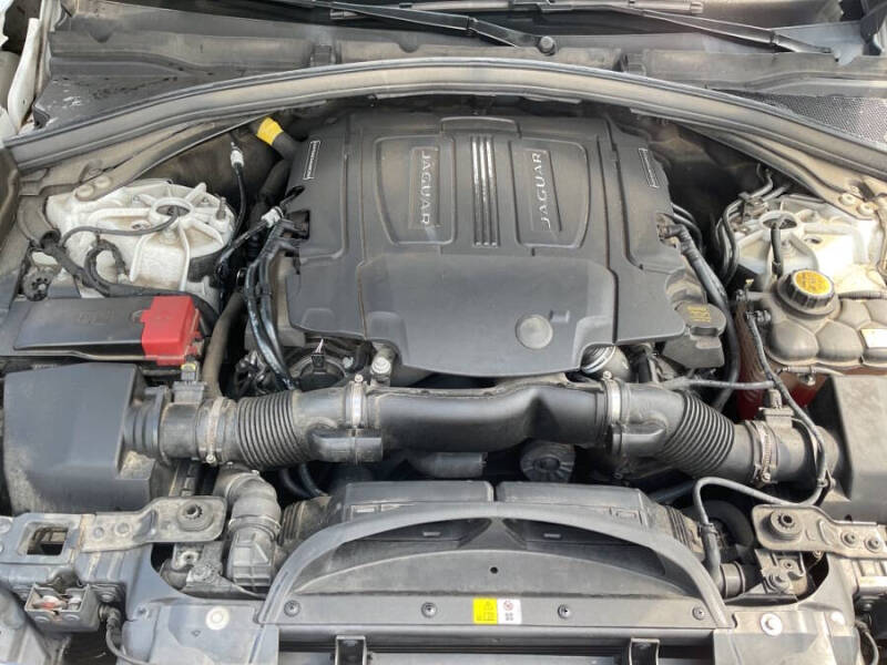 2019 Jaguar F-PACE S