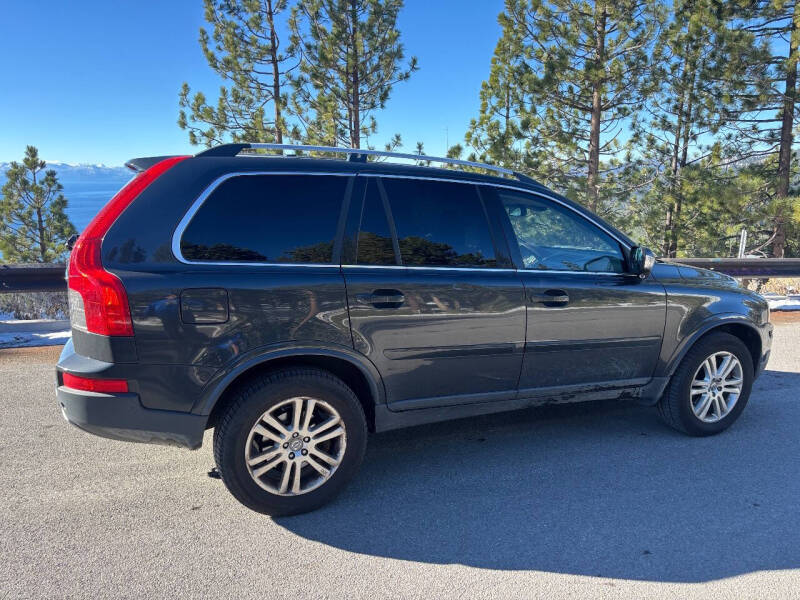 2011 Volvo XC90 3.2