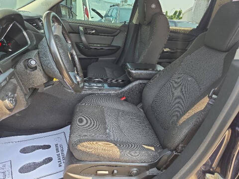 2017 Chevrolet Traverse LT