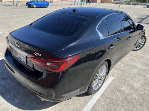 2021 Infiniti Q50 Luxe