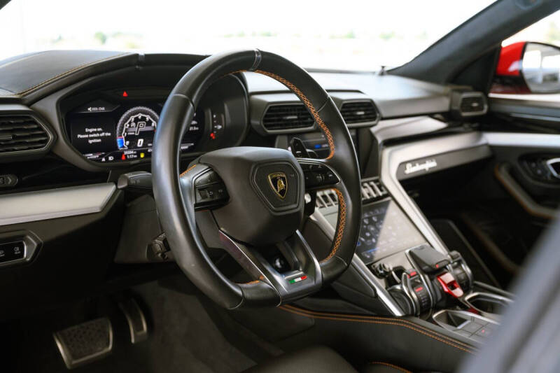 2019 Lamborghini Urus