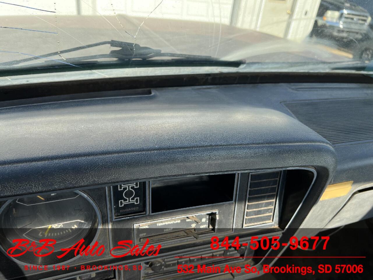 1985 Dodge RAM 350 23