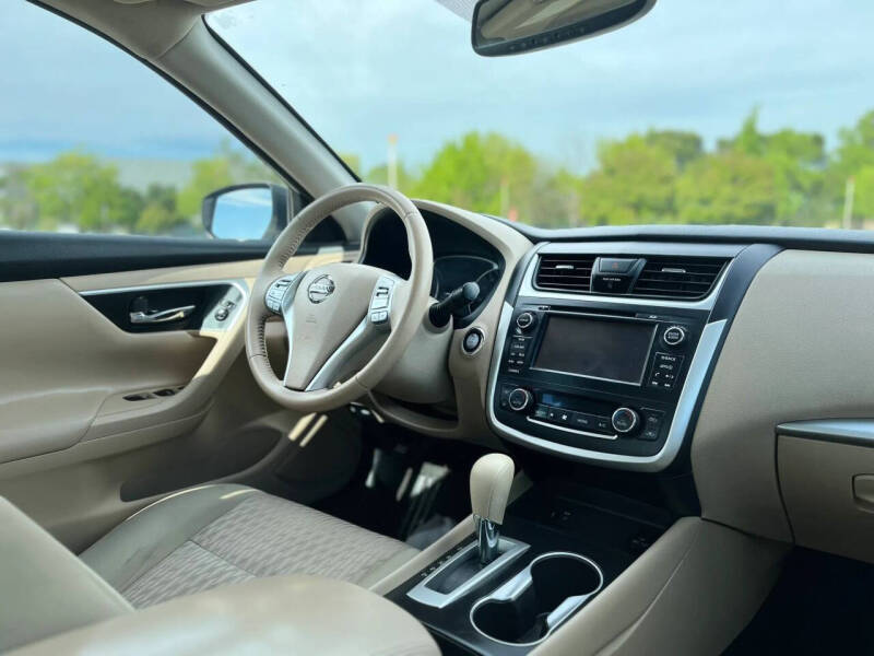 2016 Nissan Altima