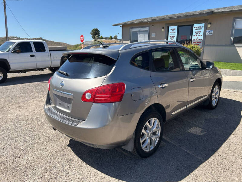 2011 Nissan Rogue S