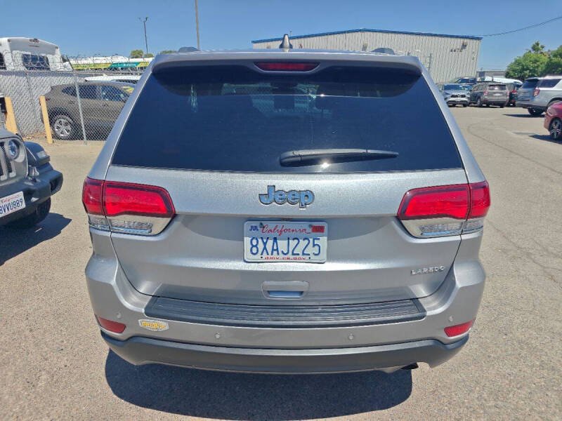 2020 Jeep Grand Cherokee Laredo E
