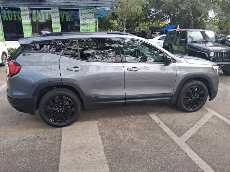 2020 GMC Terrain SLE