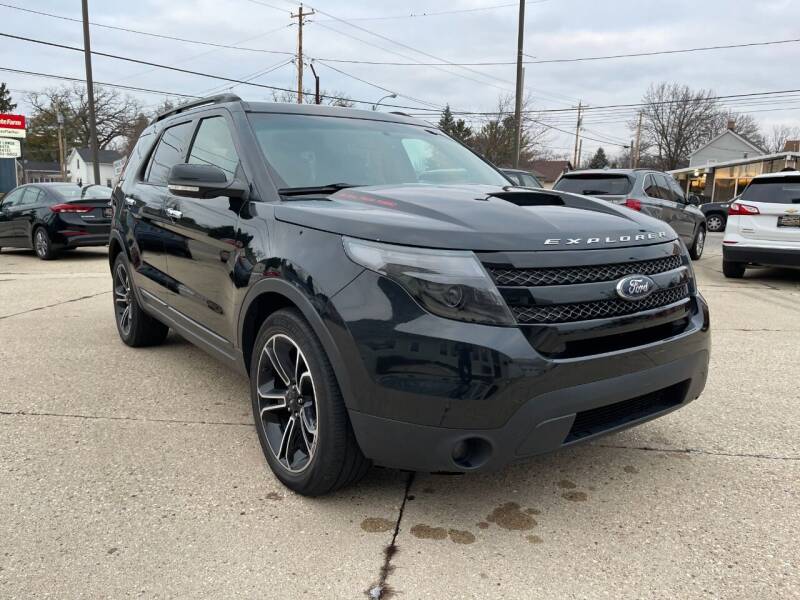 2014 Ford Explorer for sale at Auto Gallery LLC in Burlington WI