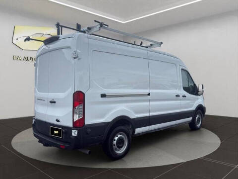 2024 Ford Transit 250