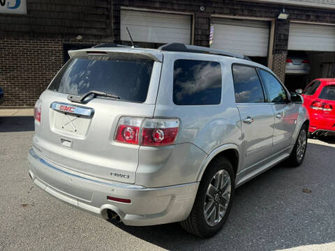2011 GMC Acadia Denali