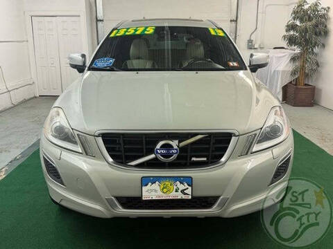 2013 Volvo XC60 T6 R-Design Platinum