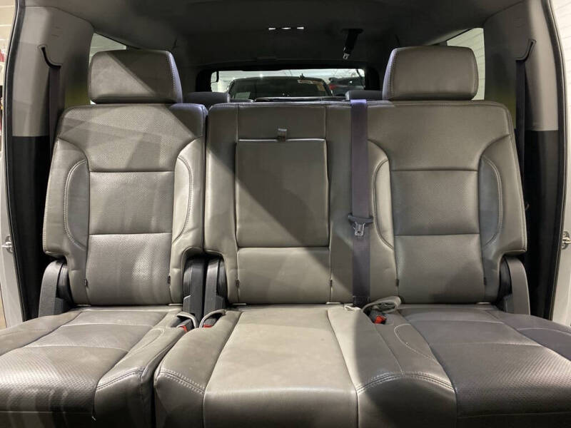 2017 Chevrolet Suburban LS