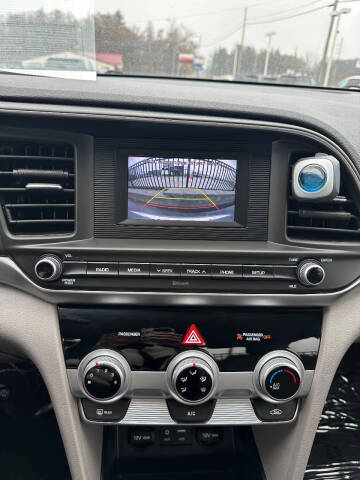 2019 Hyundai Elantra