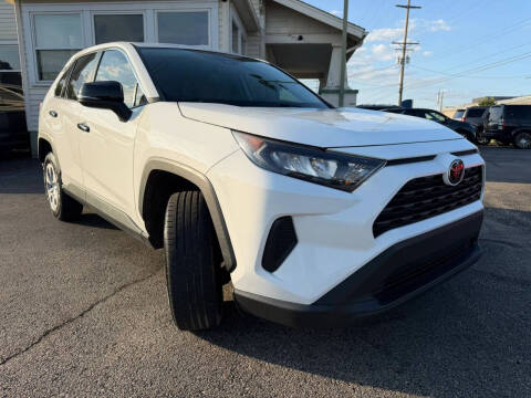 2022 Toyota RAV4 LE