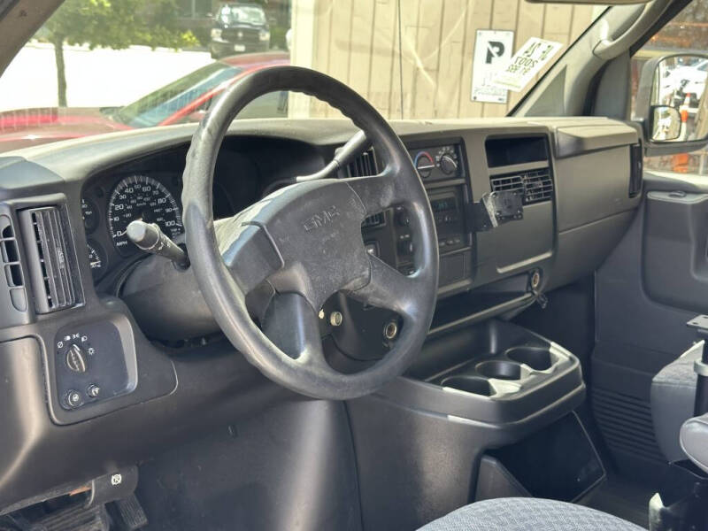 2007 GMC Savana 2500