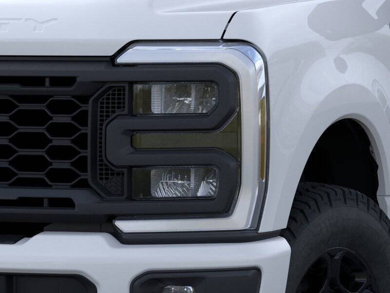 2025 Ford F-350 Super Duty XL
