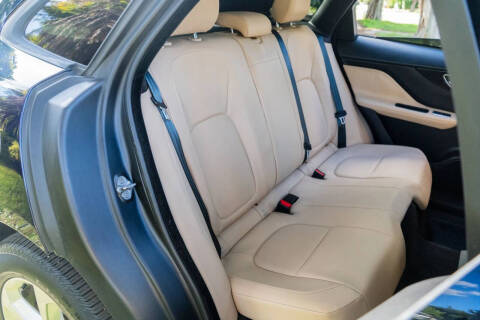 2017 Jaguar F-PACE 35t Premium