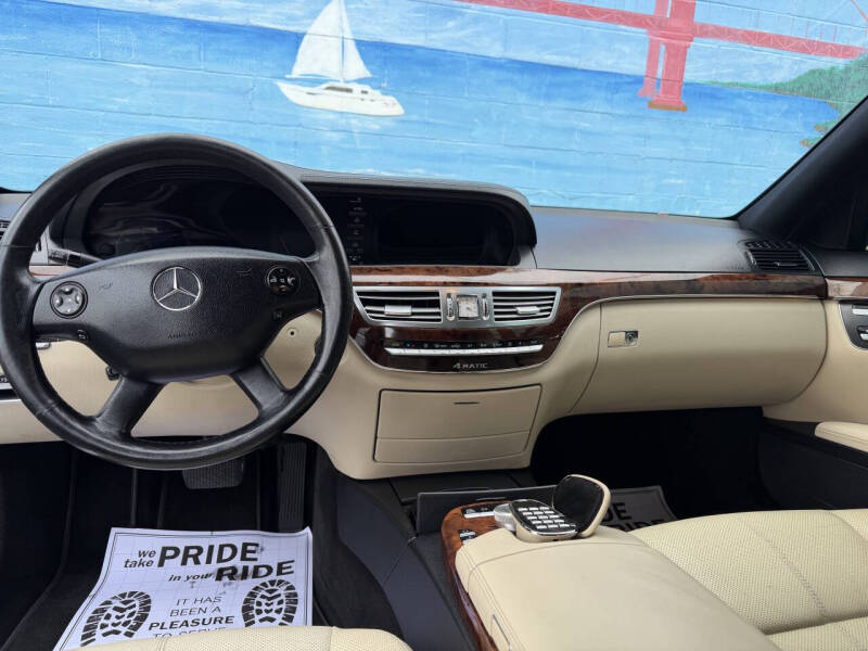 2007 Mercedes-Benz S-Class S 550 4MATIC