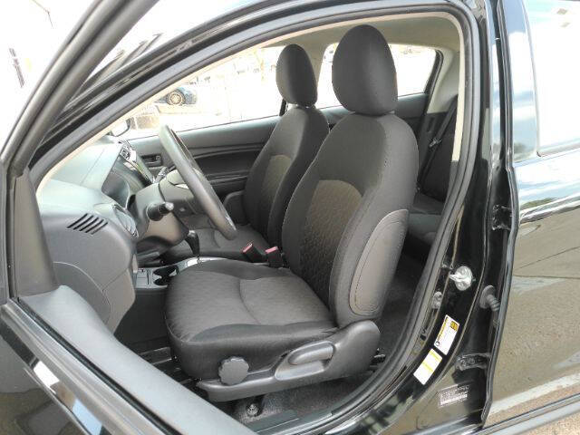 2024 Mitsubishi Mirage ES