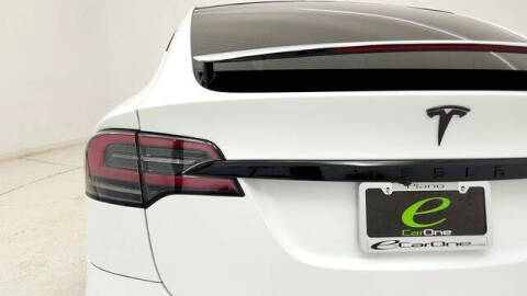 2022 Tesla Model X Plaid