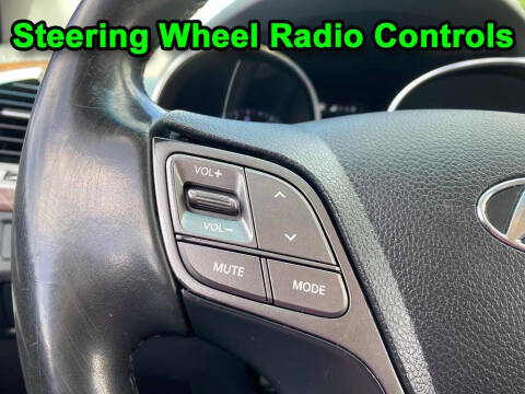 2017 Hyundai Santa Fe SE