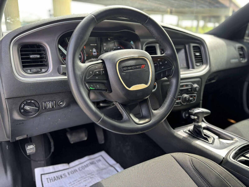 2019 Dodge Charger SXT