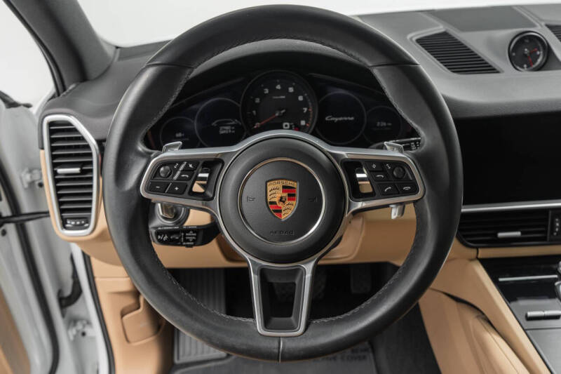 2023 Porsche Cayenne