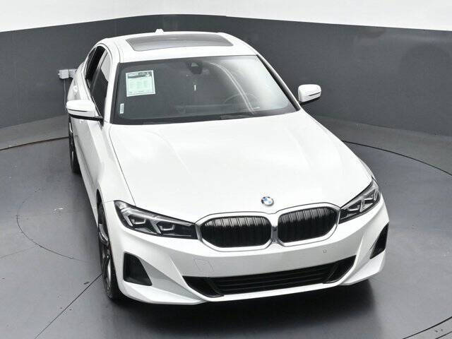 2024 BMW 3 Series 330i xDrive