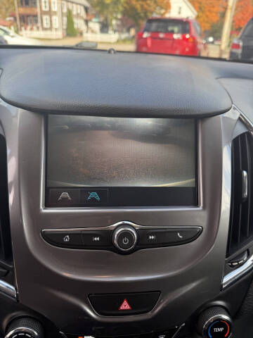 2017 Chevrolet Cruze LT Auto